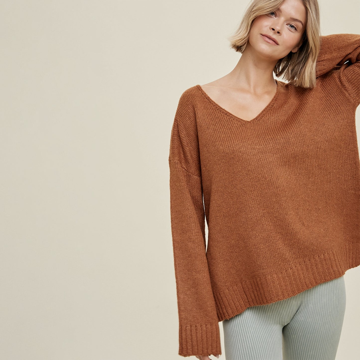 Marled V-Neck Sweater with Side Slits. Toasted Pumpkin.